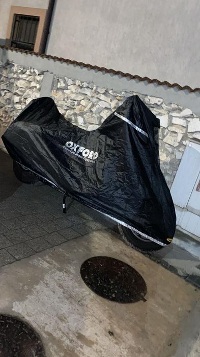 Husa moto  ca noua