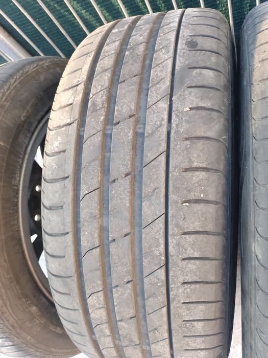 Vând 4 cauciucuri de vara Nexen 225/50/17