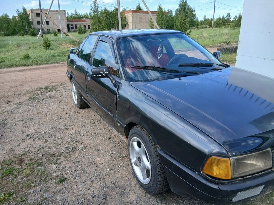 Продам ауди80 б3.