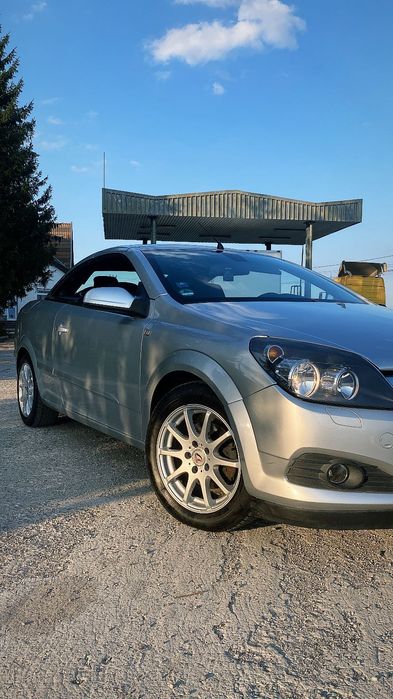 Opel Astra H TwinTop Cabrio