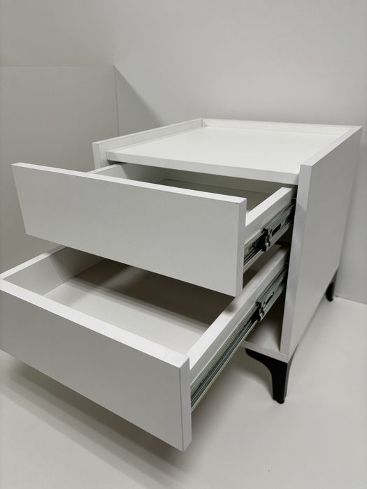 Тумба прикроватная