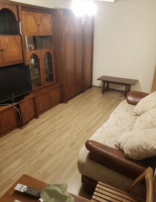 Apartament cu doua camere decomandat PB , Rogerius