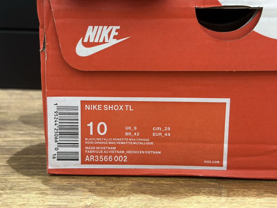 Nike Shox TL Обувки 43, 44 номер Чисто Нови