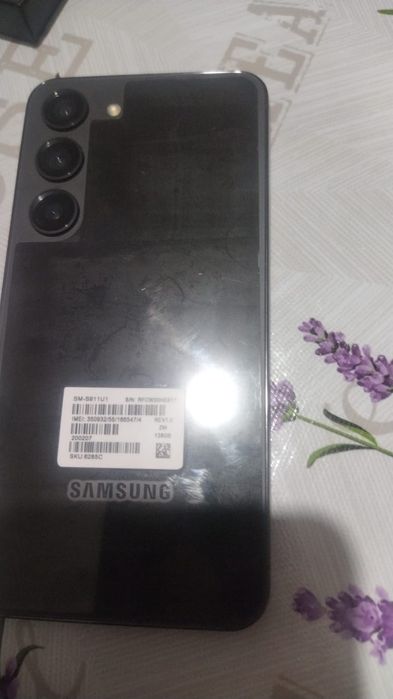 Самсунг с 23 новый не ползован