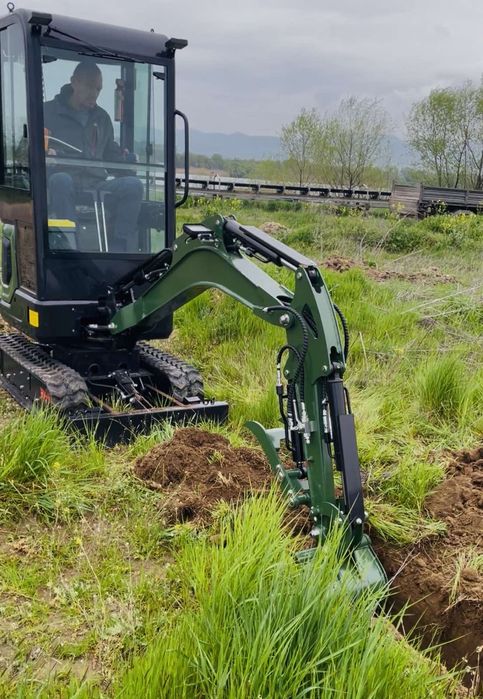 Услуги с мини багер и самосвал
