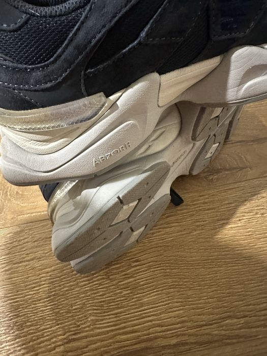 Маратонки New Balance 43