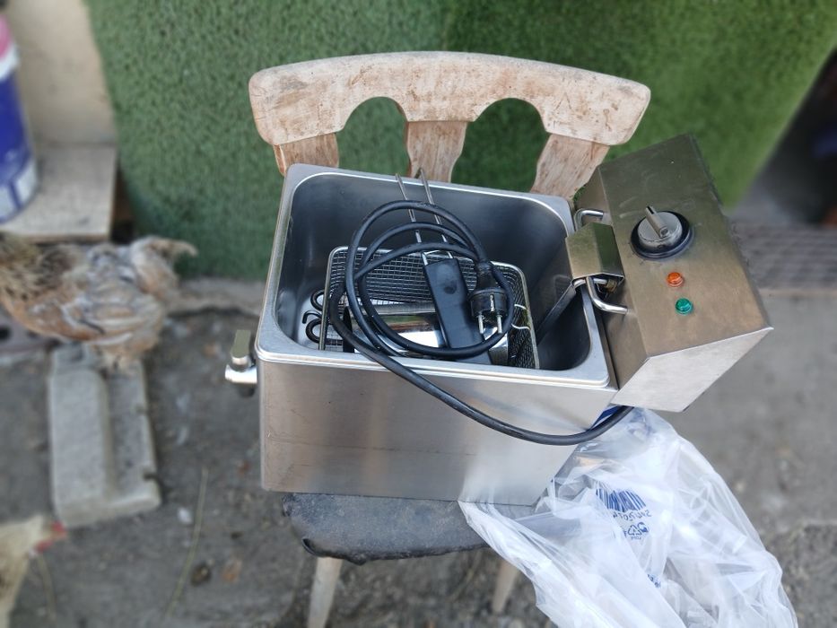 Vand friteuza simpla ptofesionala din horeca