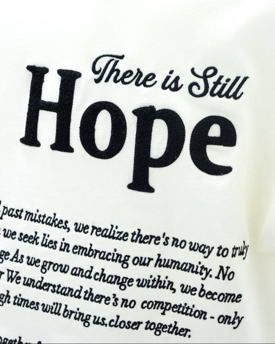 Страхотни тениски , овърсайз,  унисекс 
INFINGTER 
Най-висок клас материя и
изработка
Размери  S M L XL 2XL 
Всеки един артикул разполага с QRкод за
п