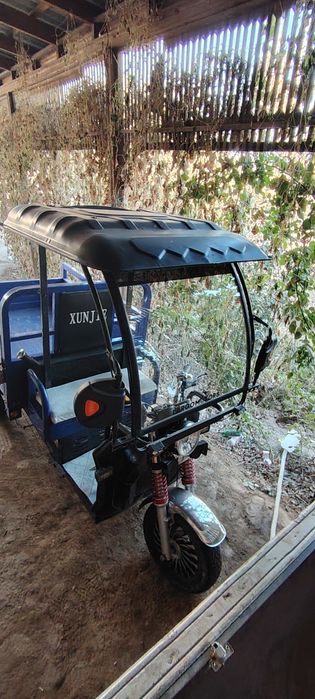 Мото пол кабина сотилади