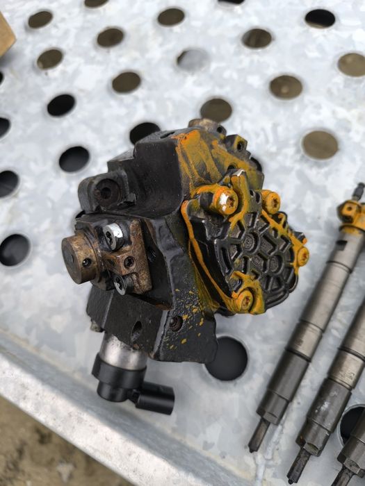 Дюзи Audi Q7 233к.с.