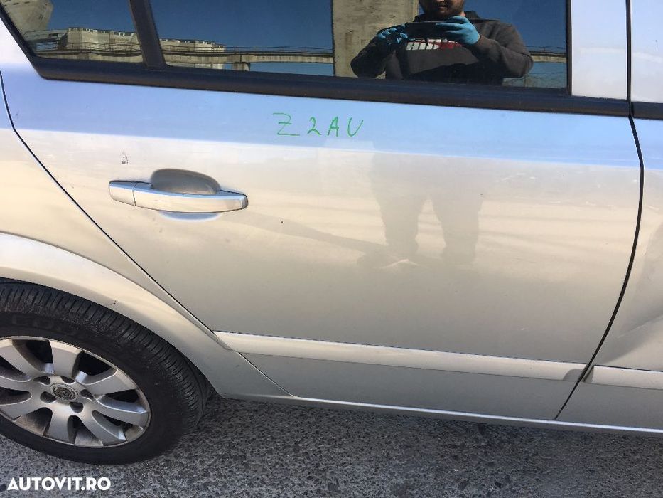 Portiera / Usa Stanga Dreapta Fata Spate Opel Astra H 2005-2010 cod culoare Z2AU