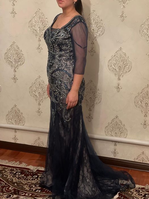 Продам шикарное платье