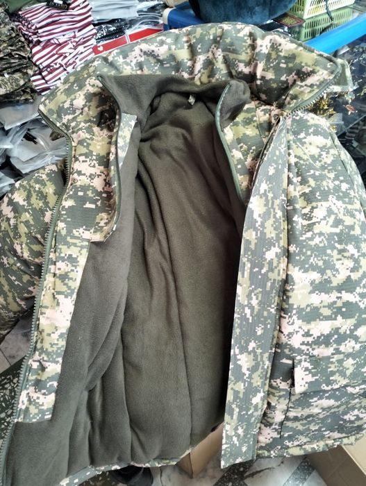 Зимний бушлат с капюшоном