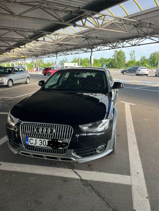 Audi A4 Aulroad b8