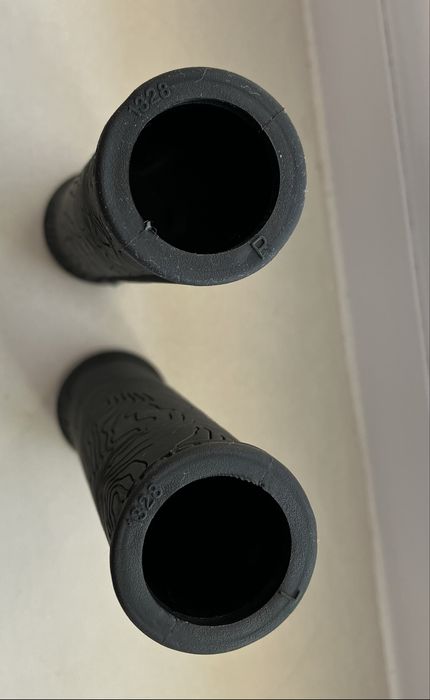 Mansoane Grips Race Face Half Nelson Lock-On