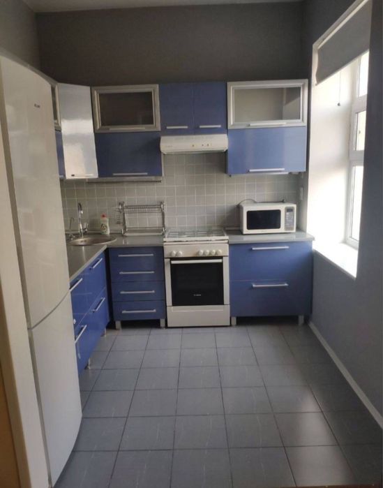 Срочно Продается Квартира 3/4/4 70м2 на ул. Лабзак / парк Навруз