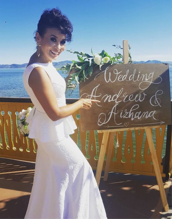 Ведущая мероприятий, певица