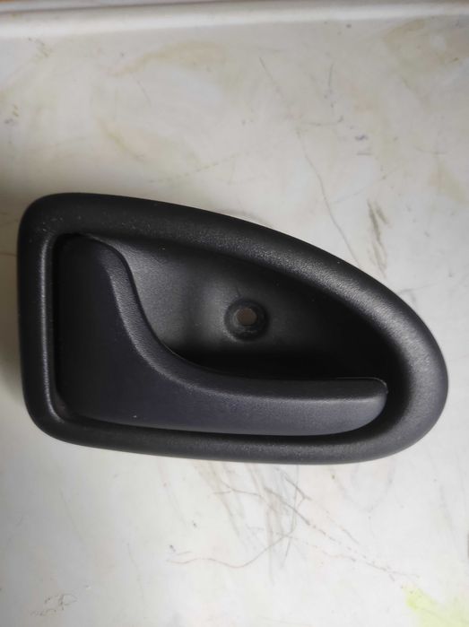 дръжка за врата Renault