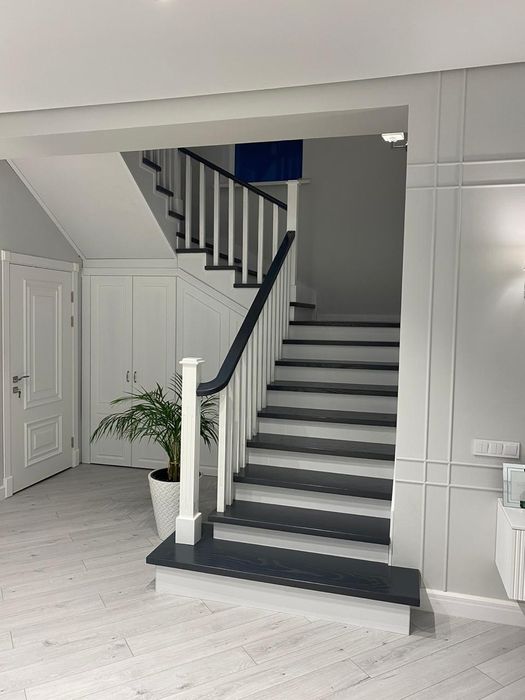 Изготавление Деревянных лестниц