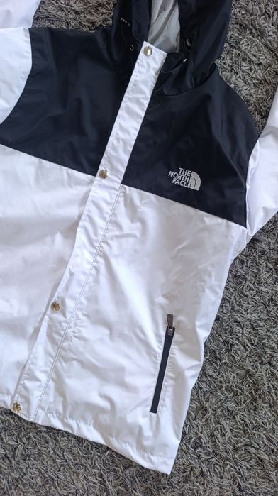 The North Face ново яке тип ветровка 2хл
