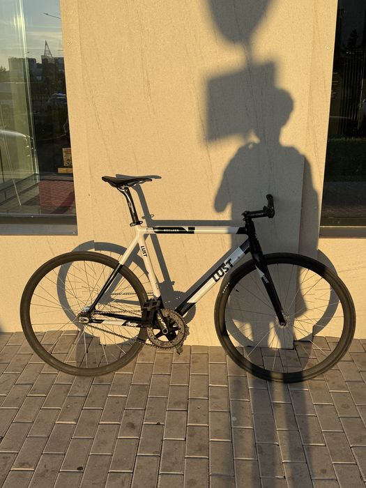 Lust beclass fixed bike