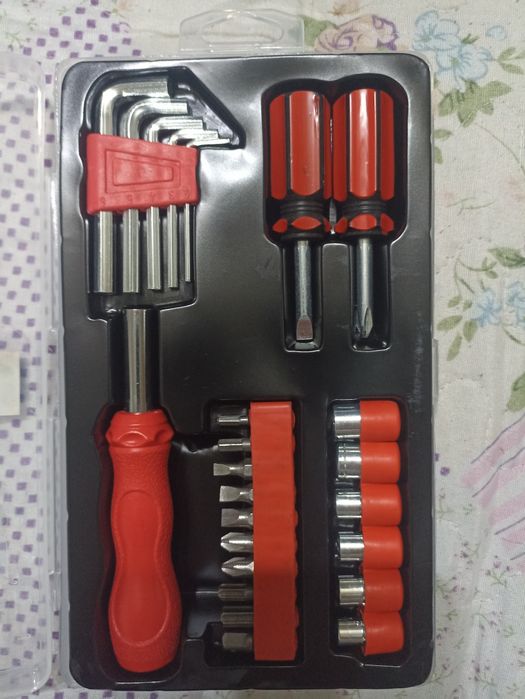 Набор для ремонта. Новый.