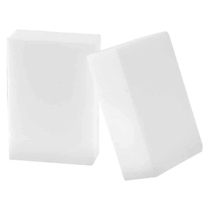 Магическа гъба за почистване на упорити петна