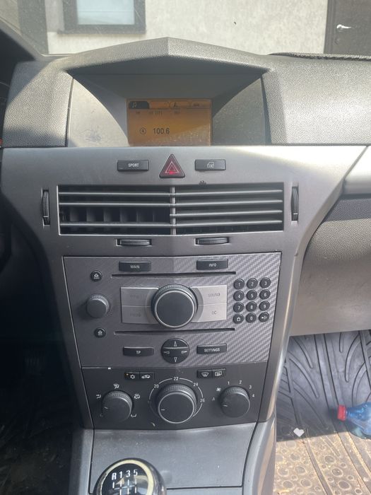 Opel Astra H 2006 - Diesel pentru piese - COMPLET