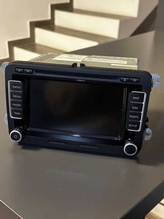 Vând navigație originală VW - RNS 510