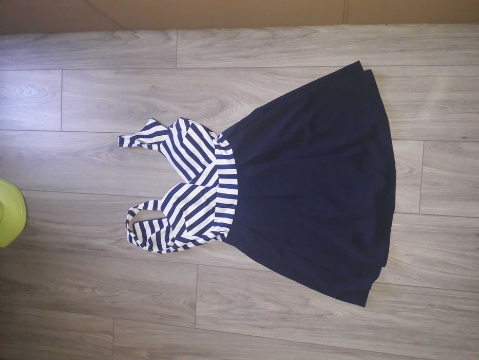 Rochii elegante și moderne!