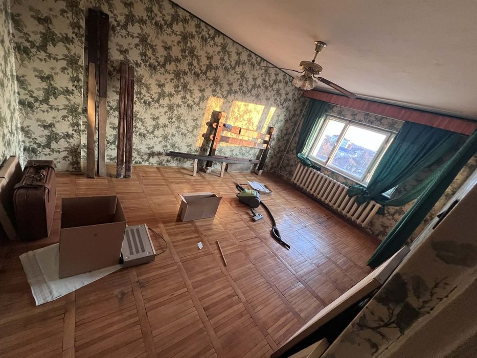 Apartament de vanzare cu 3 camere