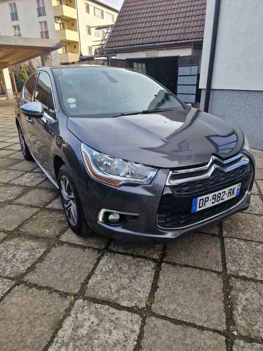 Citroen DS 4  So chic  2015. 1.6diesel Euro 5