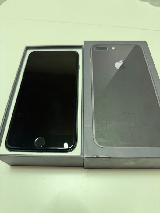 iPhone 8 Plus 256GB с кутия