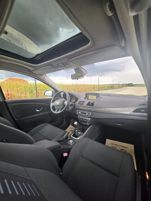 RENAULT Megane 2010 — imagine 5