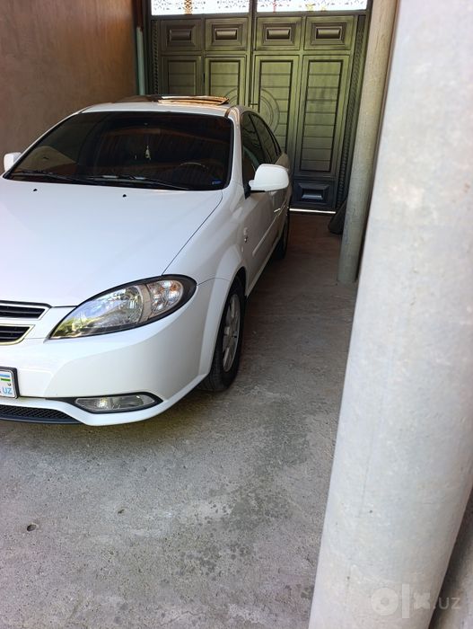 Kraskasi yuq toza, gaz bor, matori ochilmagan probeg haqiqiy,