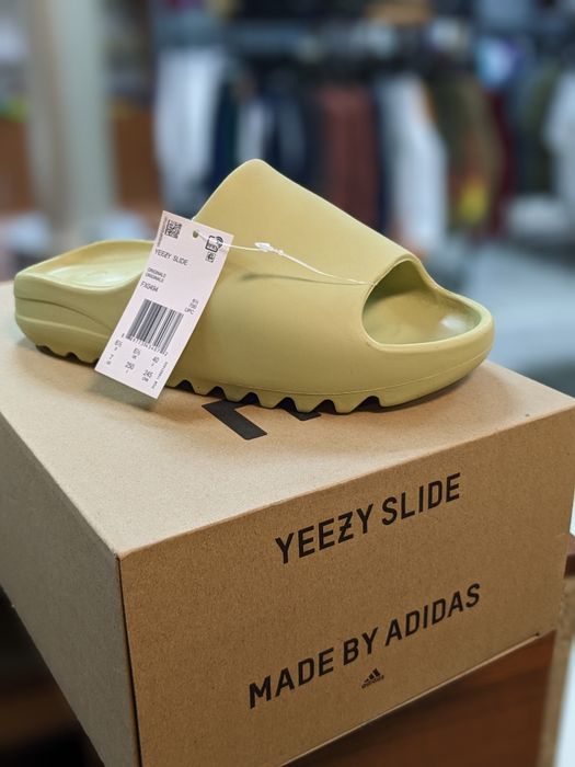 Шлепанцы Adidas YEEZY Slide