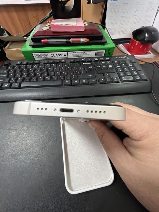 Айфон 14 в отличном состояние