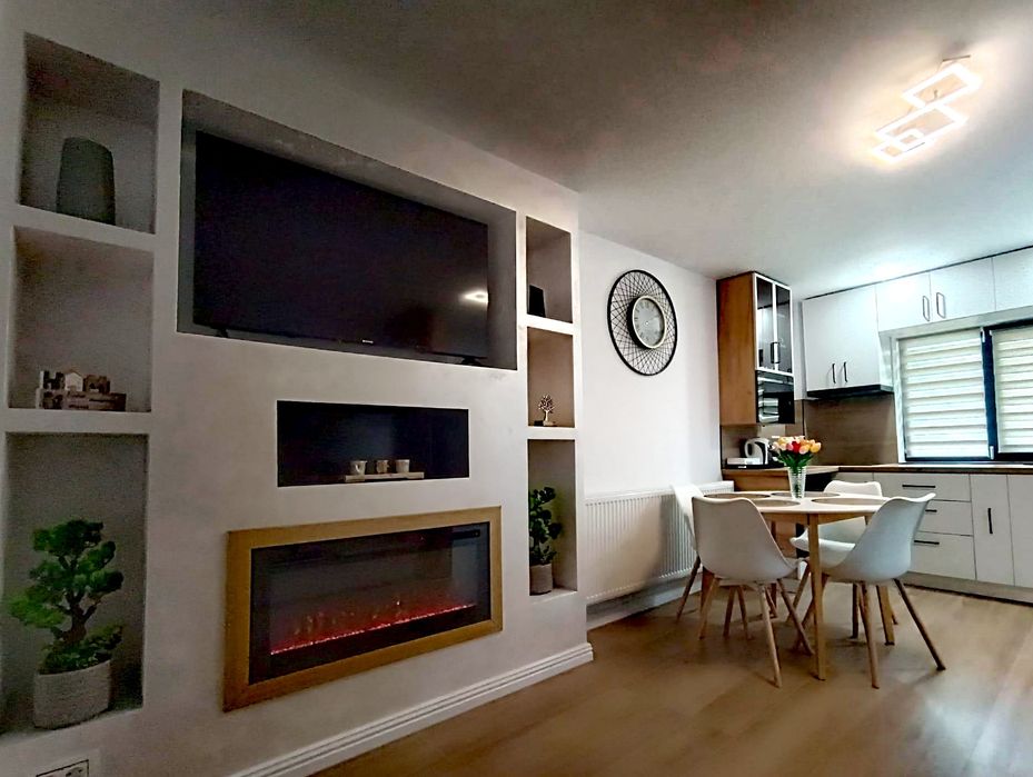 "Private Entry Studio" Targu Ocna