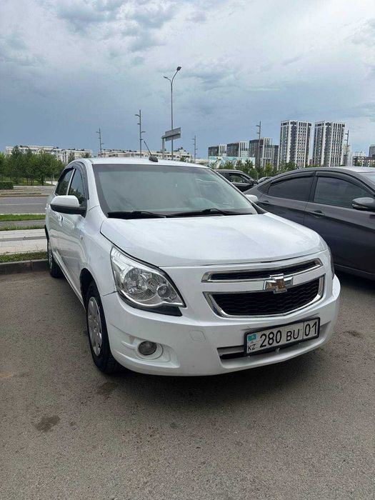 Автомобиль в аренду на длительный срок