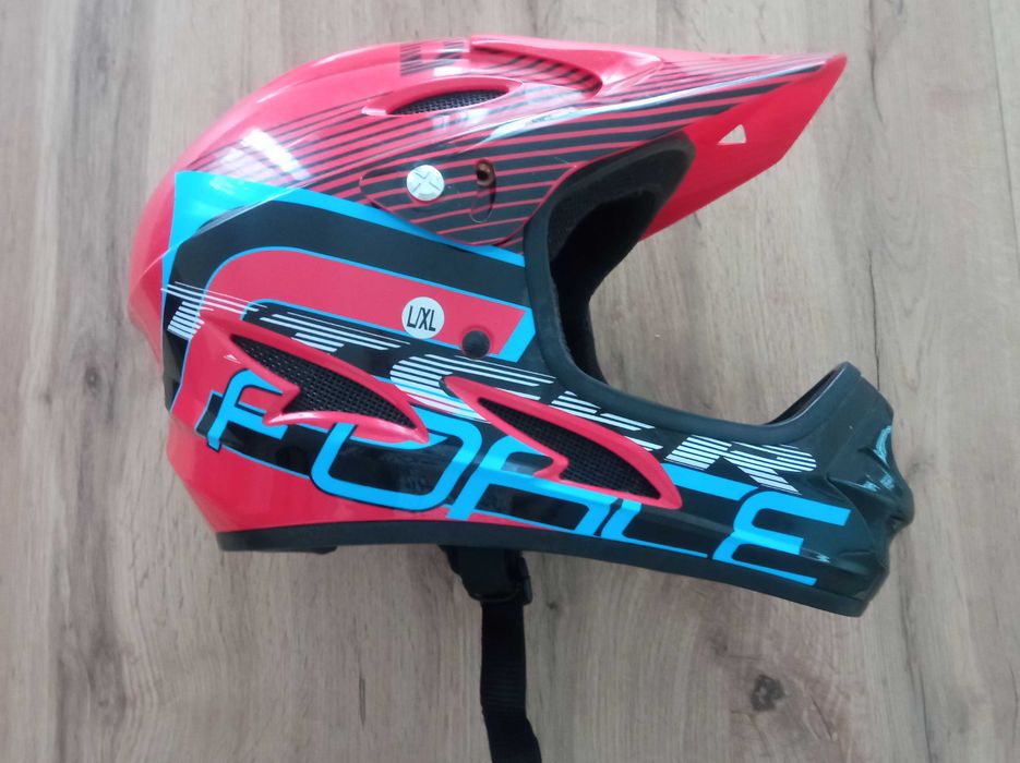 Каска Downhill Force цвят червен размeр L/XL