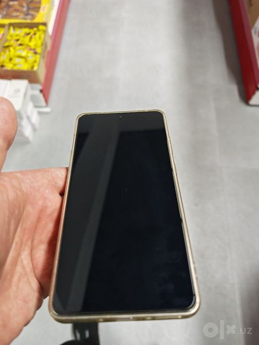 Oneplus ace 5   12/256