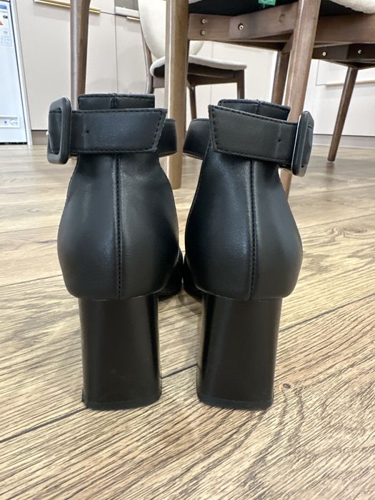 Туфли черные размер 37