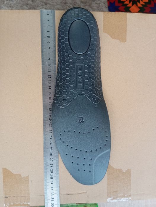 Кроссовки бренд LLOYD