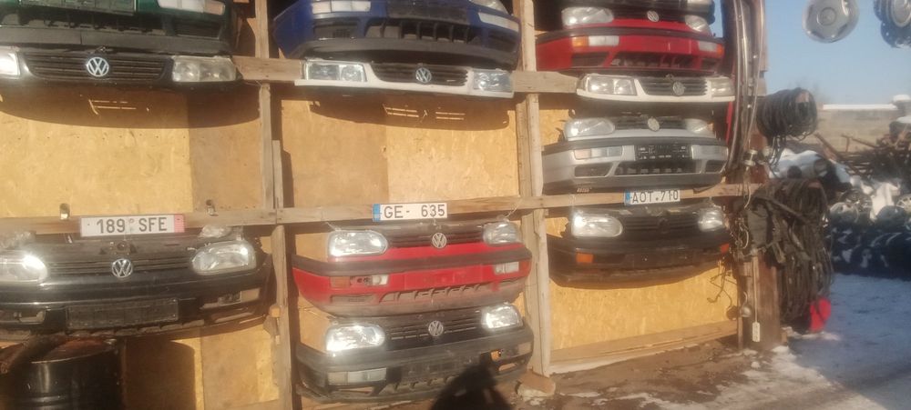 Мерседес 124 Мерседес 210 Мерседес 201