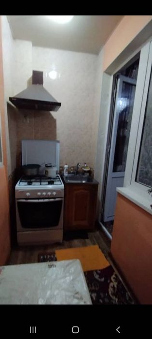 Прадаетса 2х комнатная (сделана 3х ) квартира художников