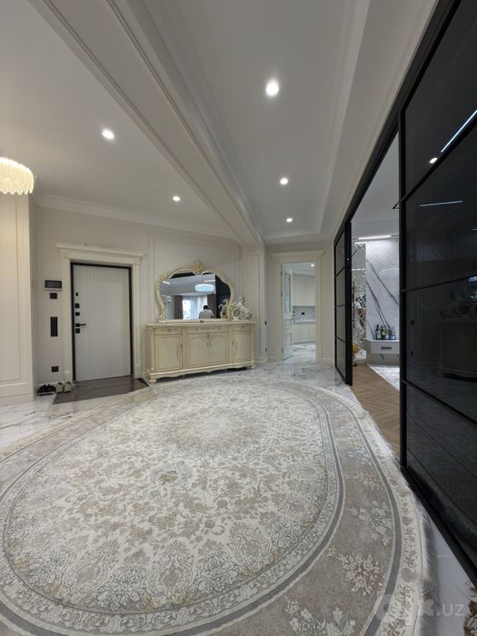 Продажа квартиры 190м2 Ц-2 Алайский закрытый двор 4/3/8 Новостройка