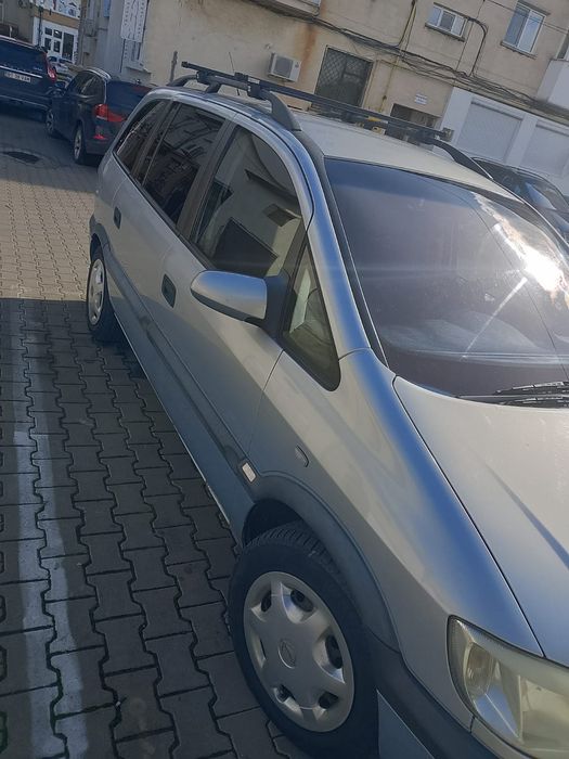 Opel Zamfira 1.6 benzină + GPL