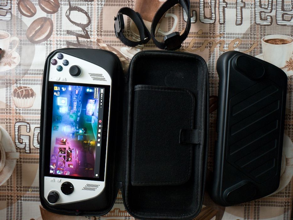 ASUS ROG Ally Z1 Extreme – ca nouă+kit JSAUX accesorii incluse