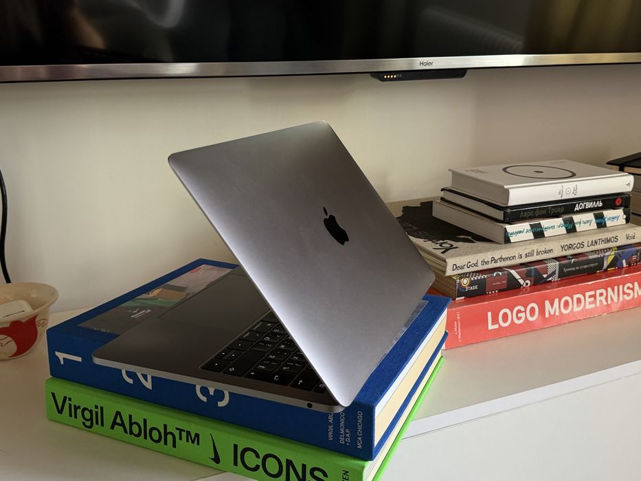 Macbook pro 13 2017 i5