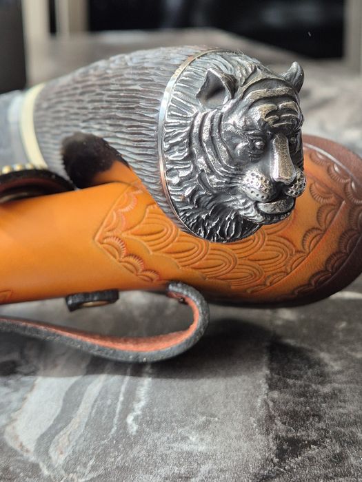 ЛОВЕН нож от дамаска стомана